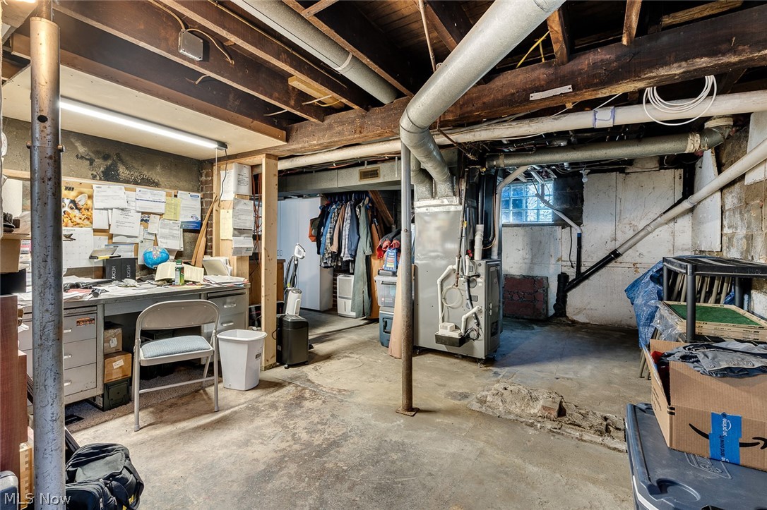 963 W State Street Salem OH 44460