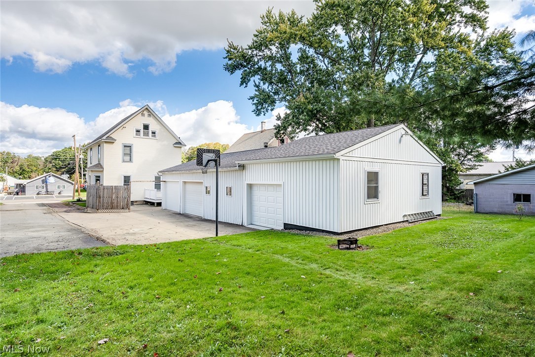 963 W State Street Salem OH 44460