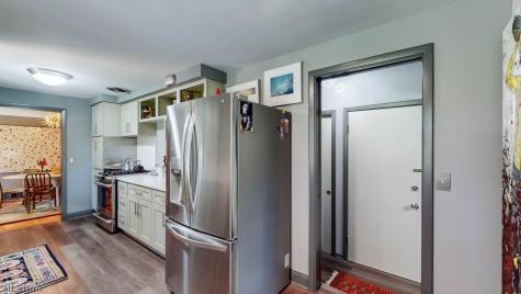 1896 Dunellon Drive Lyndhurst OH 44124