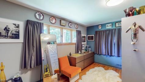 1896 Dunellon Drive Lyndhurst OH 44124