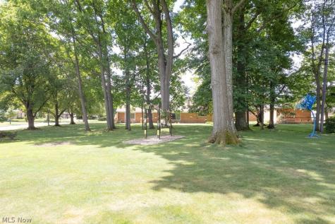 1896 Dunellon Drive Lyndhurst OH 44124