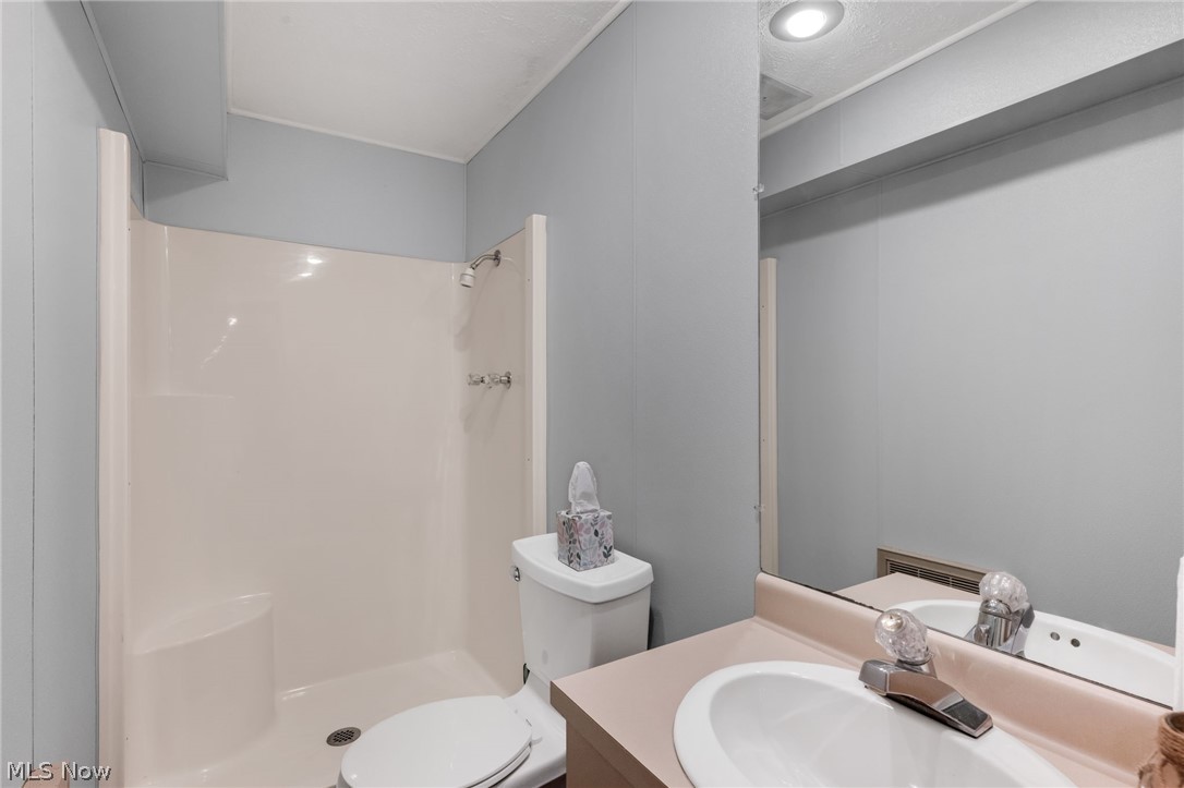 86516 North Bay Road Scio OH 43988