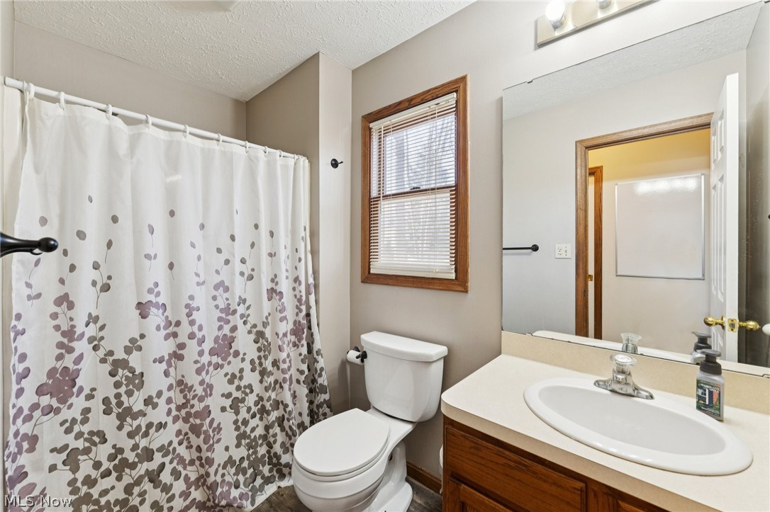 310 Carol Lane Elyria OH 44035