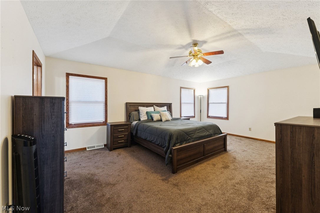 310 Carol Lane Elyria OH 44035