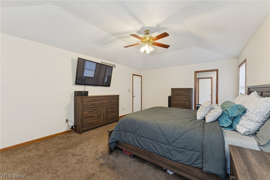 310 Carol Lane Elyria OH 44035