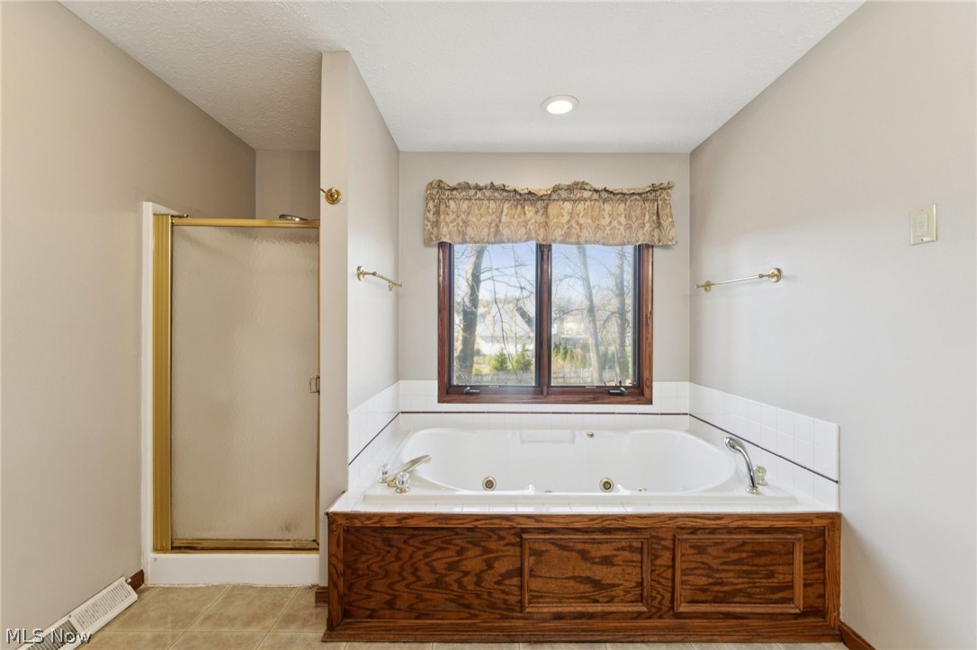 310 Carol Lane Elyria OH 44035