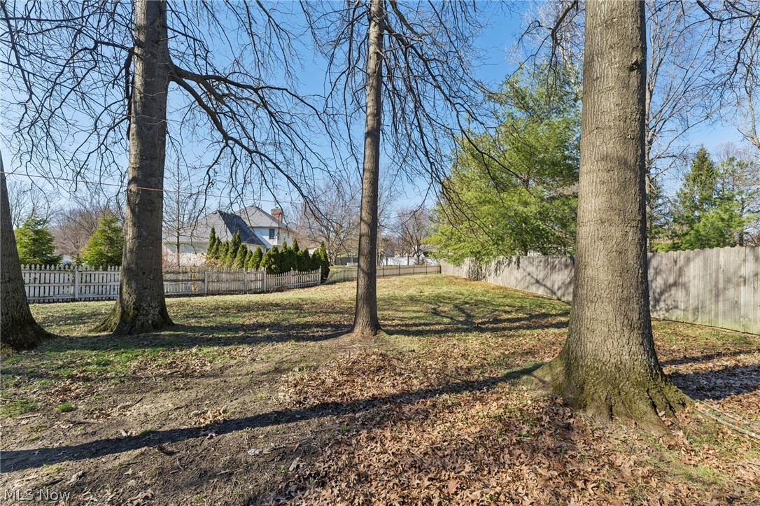 310 Carol Lane Elyria OH 44035