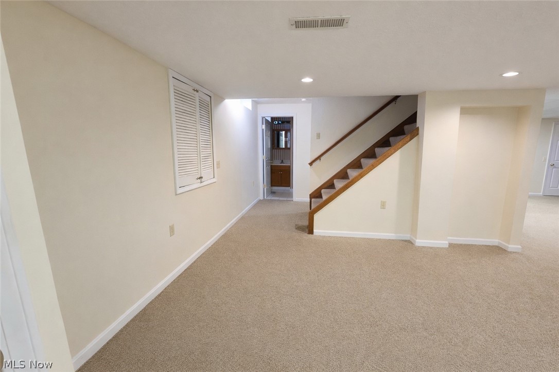 310 Carol Lane Elyria OH 44035