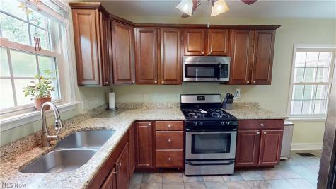 16713 Lomond Boulevard Shaker Heights OH 44120