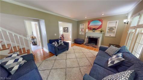 16713 Lomond Boulevard Shaker Heights OH 44120