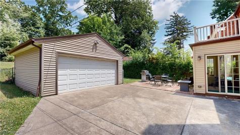 16713 Lomond Boulevard Shaker Heights OH 44120