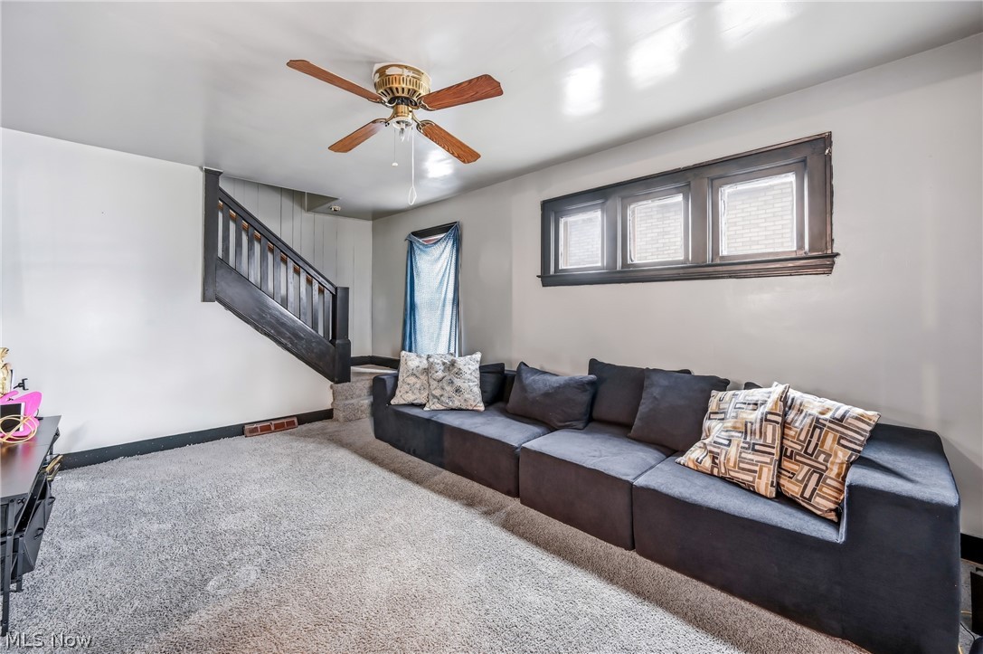 983 Garden Street NW Warren OH 44485