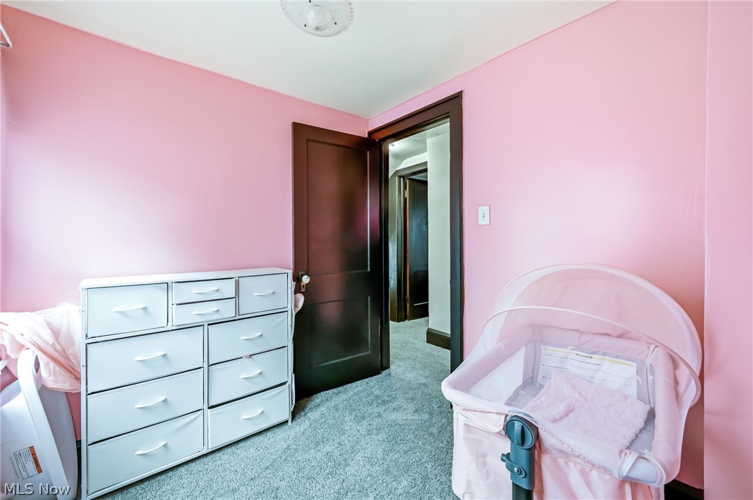 983 Garden Street NW Warren OH 44485