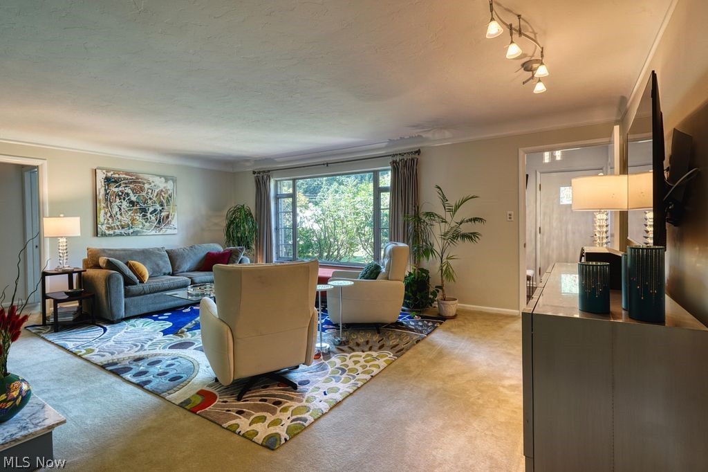 301 Breezewood Drive Bay Village OH 44140