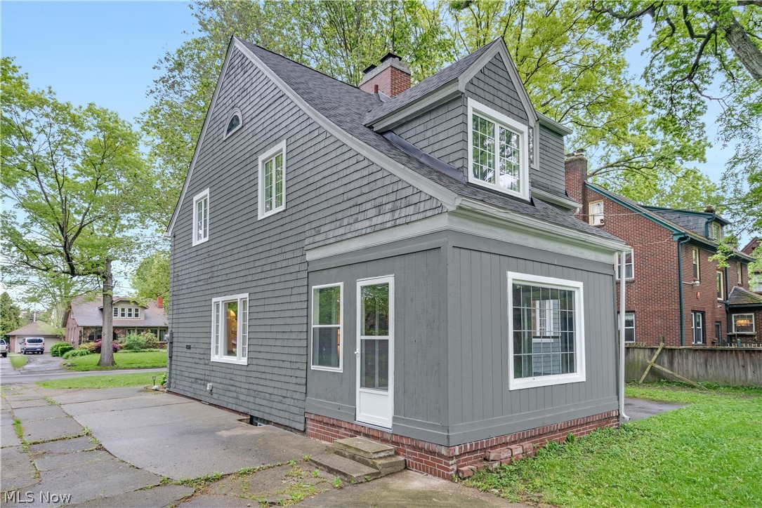 443 Madera Avenue Youngstown OH 44504