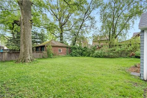 443 Madera Avenue Youngstown OH 44504