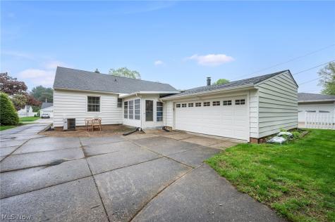 4348 W 202nd Street Fairview Park OH 44126