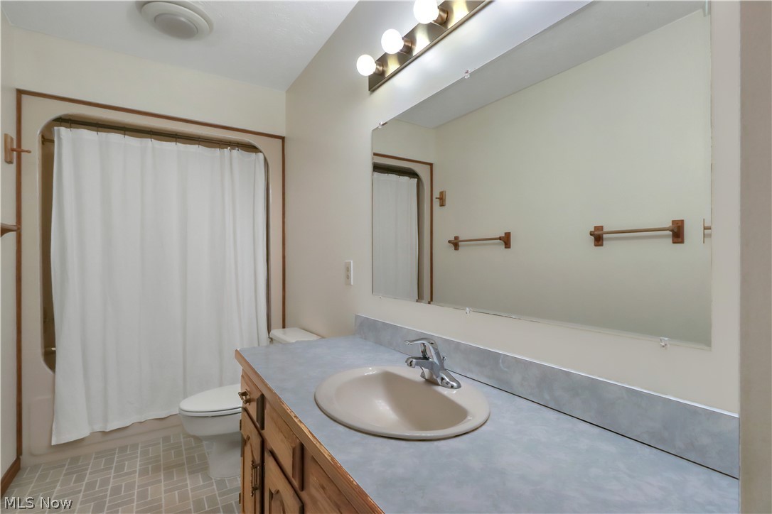 11785 Arbor Glen Drive Chardon OH 44024