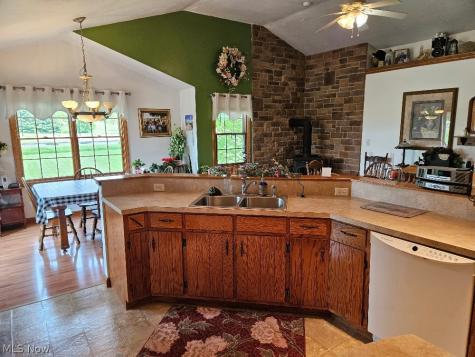 8672 Bayard Road Minerva OH 44657