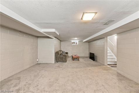 13209 Rockside Road Garfield Heights OH 44125