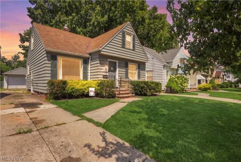 13209 Rockside Road Garfield Heights OH 44125