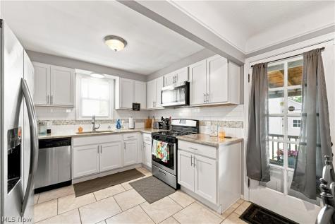 13209 Rockside Road Garfield Heights OH 44125