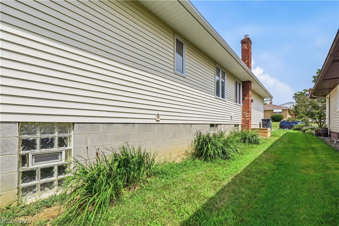 252 Clinton Avenue Akron OH 44301