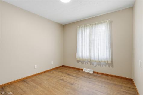 252 Clinton Avenue Akron OH 44301
