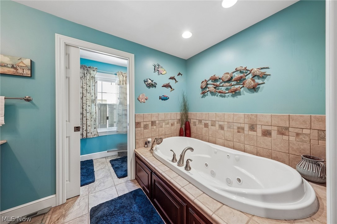 170 Overwood Road Akron OH 44313