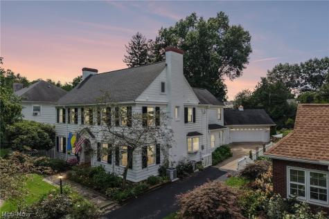 170 Overwood Road Akron OH 44313