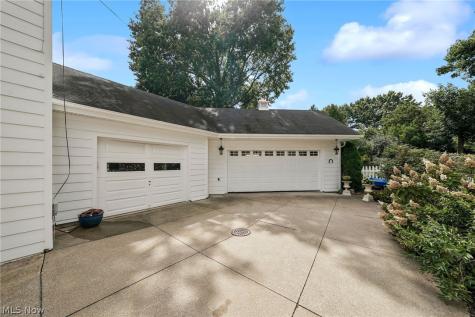 170 Overwood Road Akron OH 44313