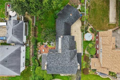 170 Overwood Road Akron OH 44313