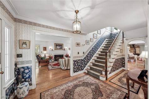 170 Overwood Road Akron OH 44313
