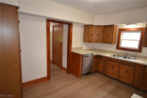 989 Industry Road Atwater OH 44201