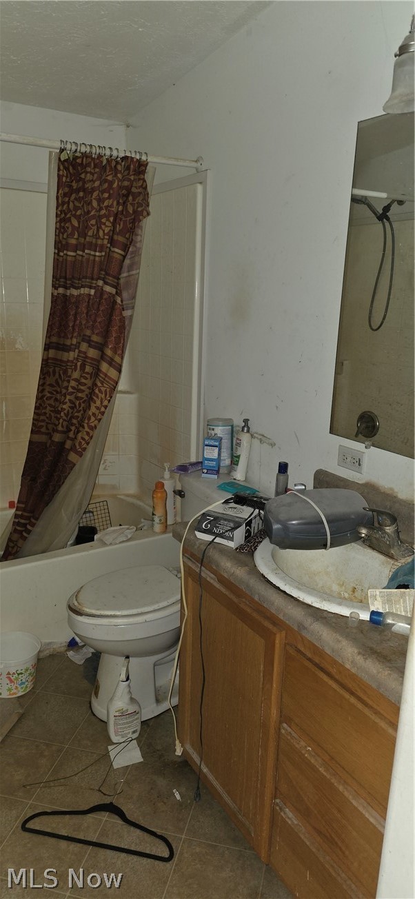 2445 Mahan Denman Road Cortland OH 44410