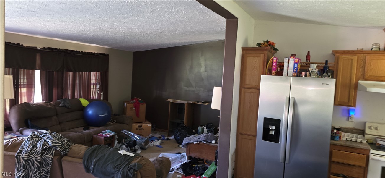 2445 Mahan Denman Road Cortland OH 44410