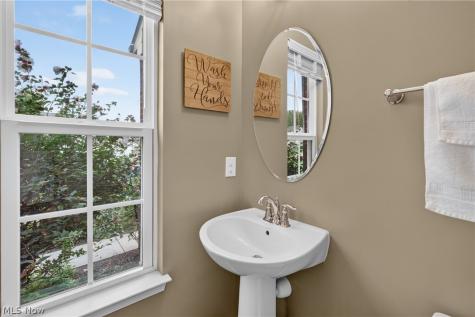 31832 Suncrest Circle North Ridgeville OH 44039