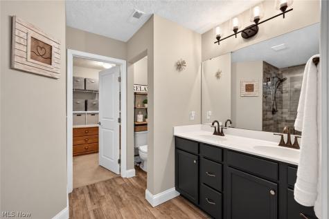 31832 Suncrest Circle North Ridgeville OH 44039