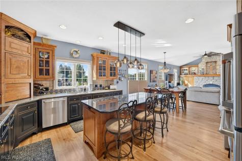 3458 Chadwick Drive Uniontown OH 44685