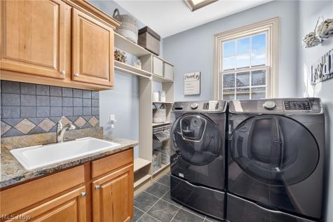 3458 Chadwick Drive Uniontown OH 44685