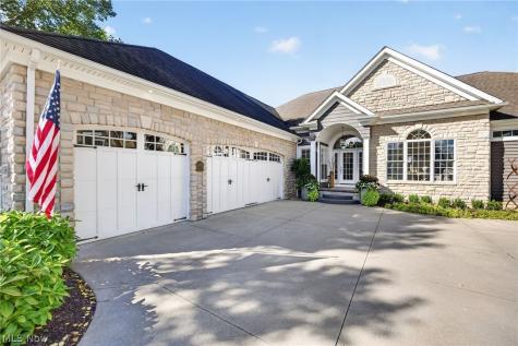 3458 Chadwick Drive Uniontown OH 44685