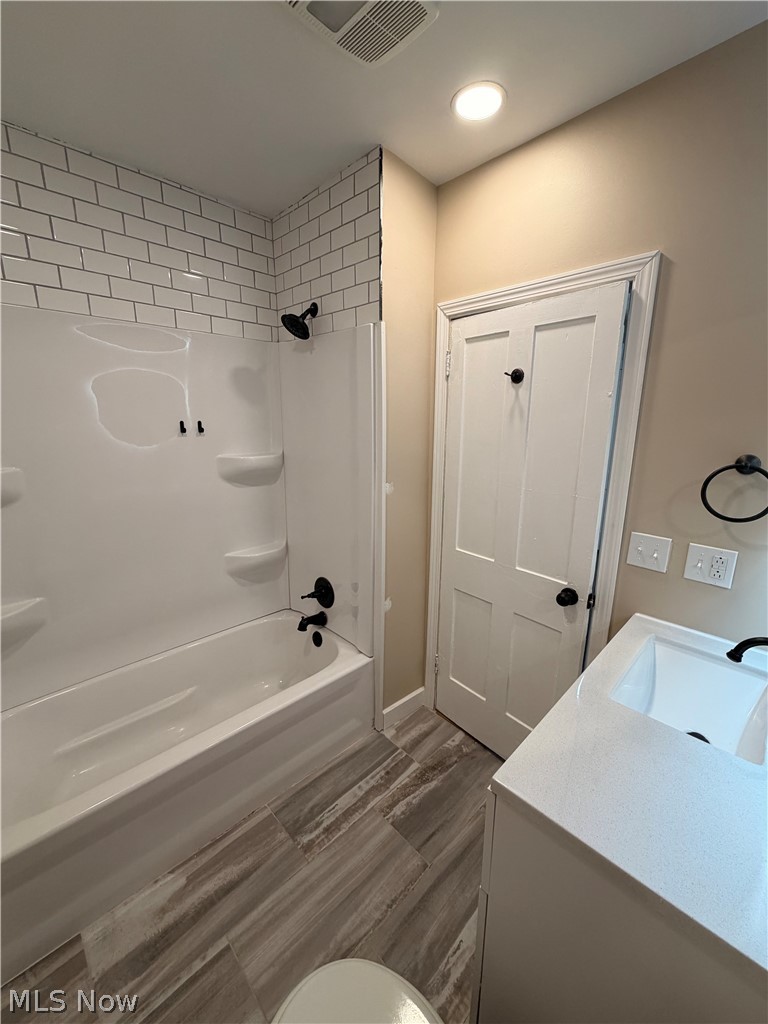 3780 State Route 305 Southington OH 44470