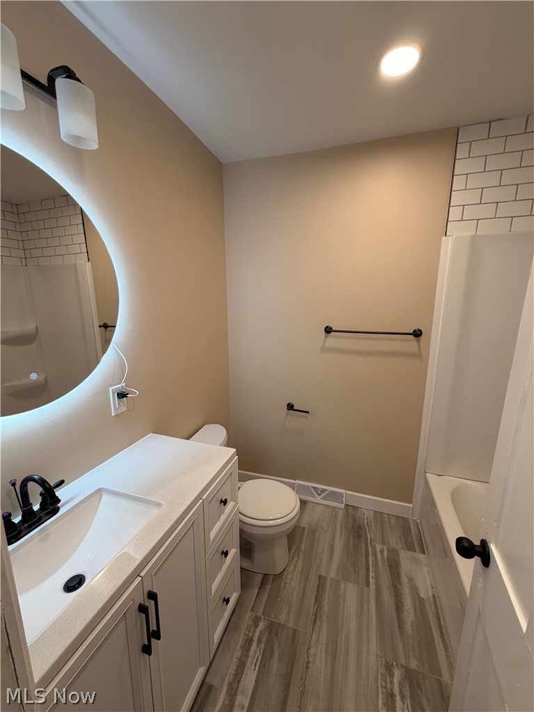 3780 State Route 305 Southington OH 44470