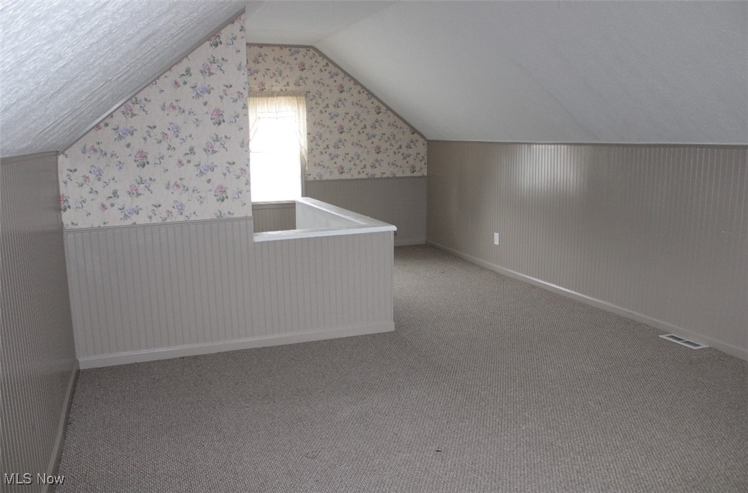 2461 Ogden Avenue Akron OH 44312