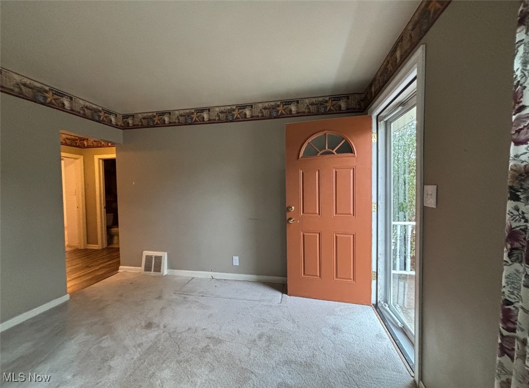 2461 Ogden Avenue Akron OH 44312