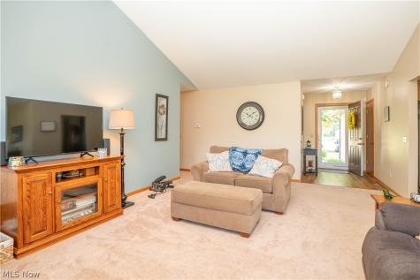 2316 Mount Pleasant Street NE Canton OH 44721