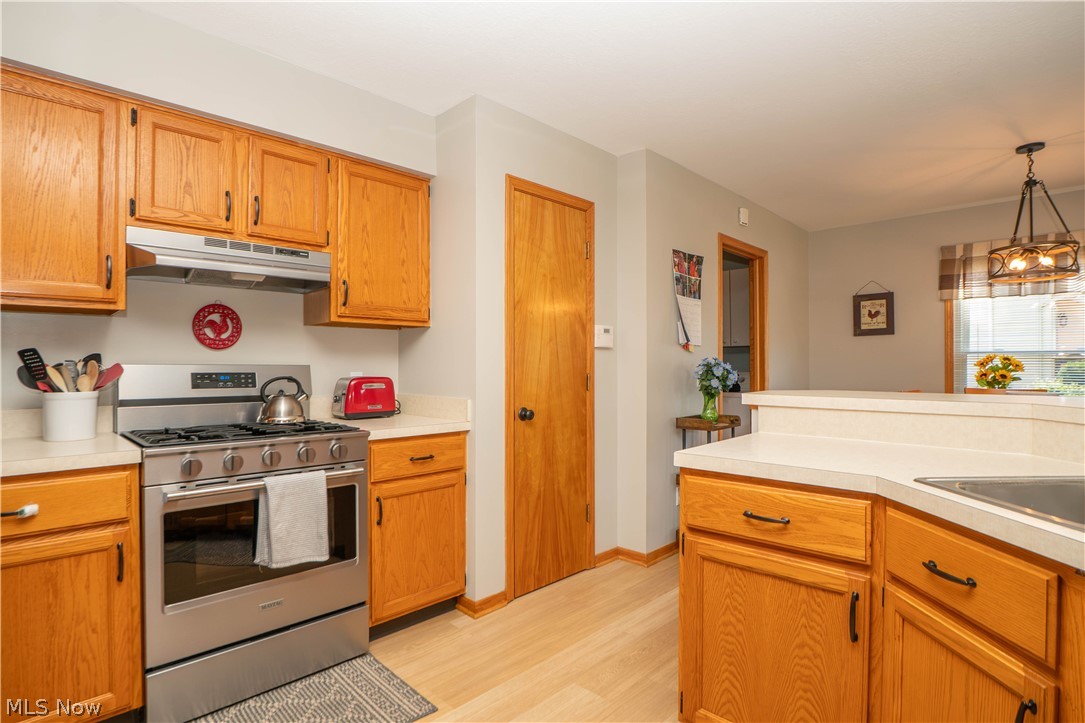 2316 Mount Pleasant Street NE Canton OH 44721