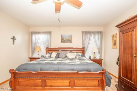 2316 Mount Pleasant Street NE Canton OH 44721