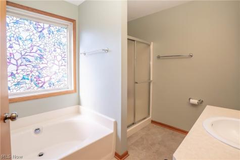 2316 Mount Pleasant Street NE Canton OH 44721