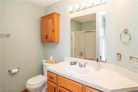 2316 Mount Pleasant Street NE Canton OH 44721